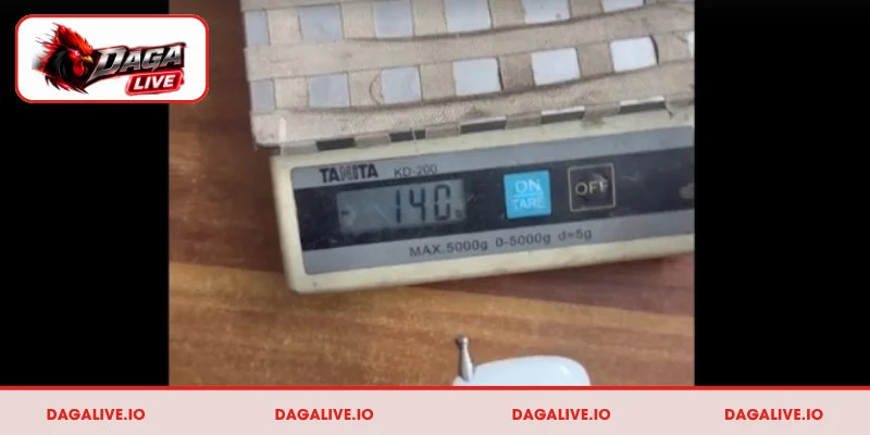 Màn bạc bịp - Chiêu trò cân điện tử gắn chip